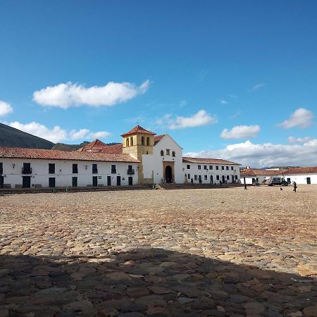 Hospederia La Roca Plaza Principal Panzió Boyacá Kültér fotó