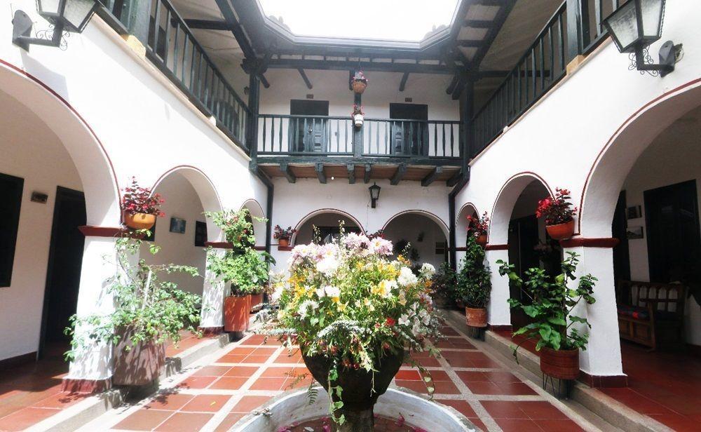 Hospederia La Roca Plaza Principal Panzió Boyacá Kültér fotó